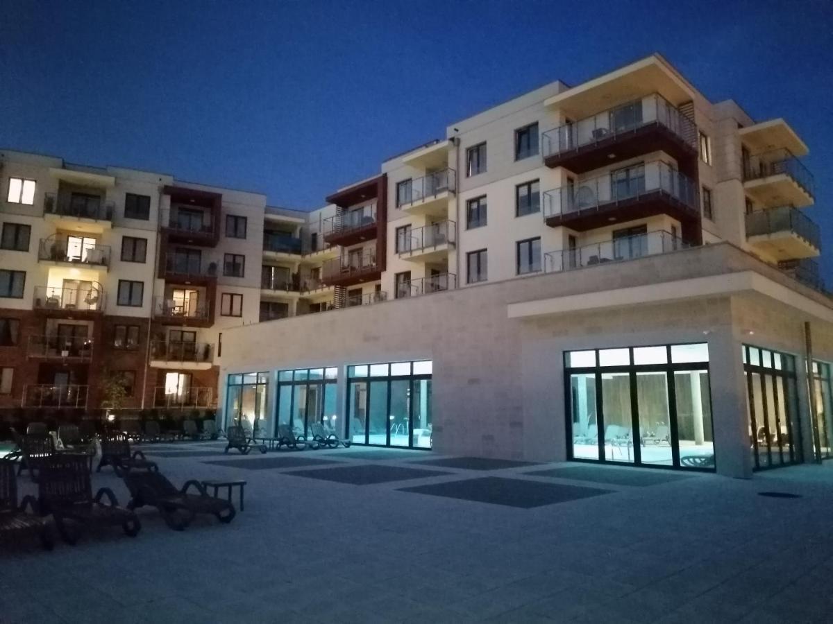 Apartamenty Polanki Park Aquarose Kolobrzeg- Basen,Sauna,Silownia,Place Zabaw Dla Dzieci - Inclusive , Restauracja, Garaz Luaran gambar